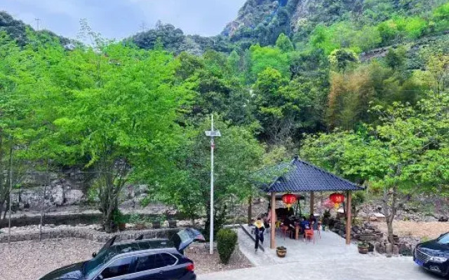 Zhuxian Mountain Villa