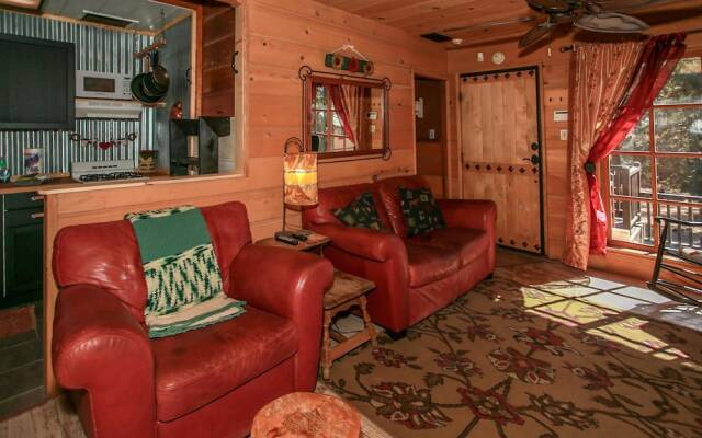 Serenity Slopes by Big Bear Cool Cabins