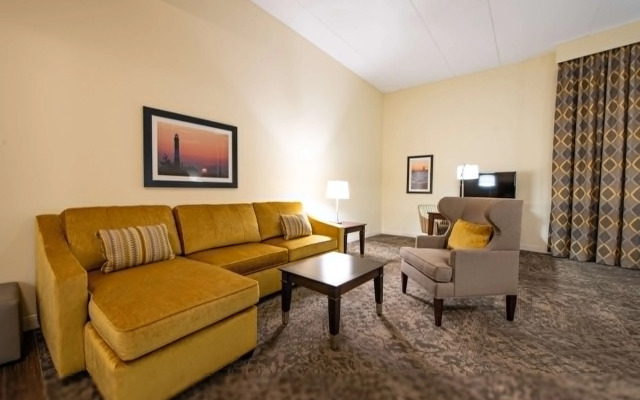 Hampton Inn & Suites By Hilton Rockville Centre