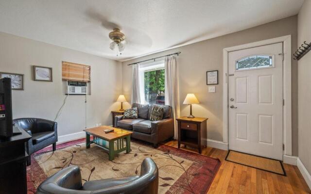 1303 E Pennsylvania Ave