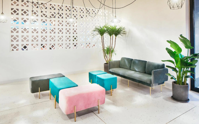 Cendre Hotel