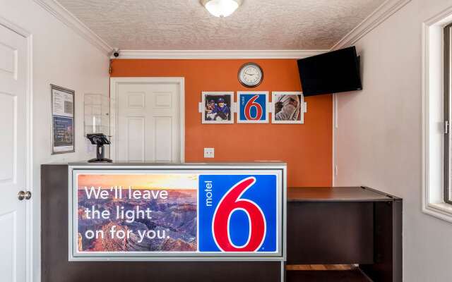 Motel 6 Tremonton, UT