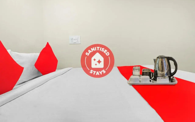 OYO 70302 Aayush Stay Inn
