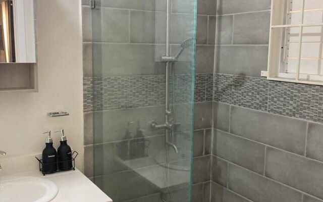 Immaculate 2-bed House in Discovery Bay