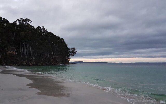 Discover Bruny Island Holiday Accommodation