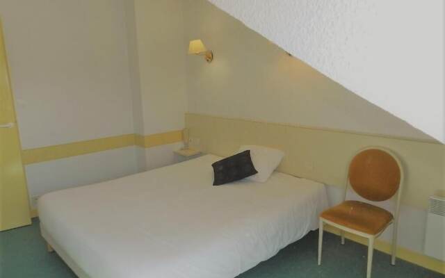 Les Provinciales Hotel & Restaurent