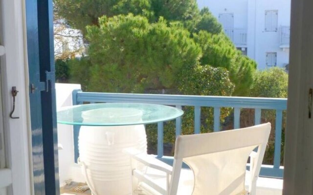 Mykonos Town Apartment With a View