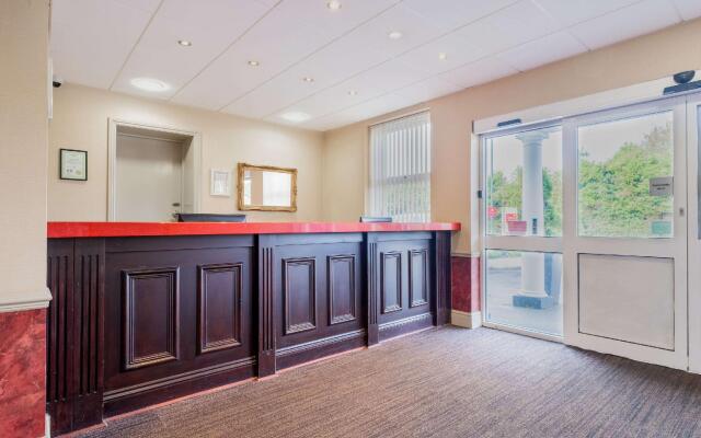 Ramada by Wyndham Cheltenham
