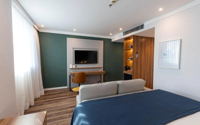 Blue Tree Premium Faria Lima