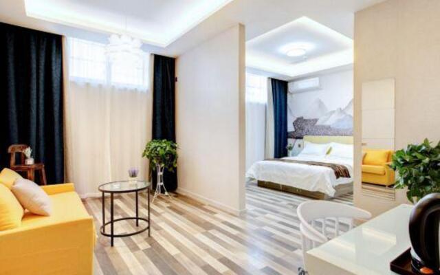 Wanyu B&B Hotel (Xi 'an Zhong Tower Huimin Street)