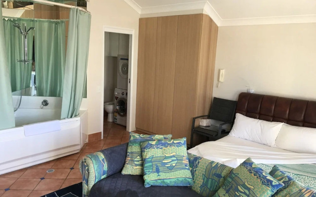 Broadbeach Studios