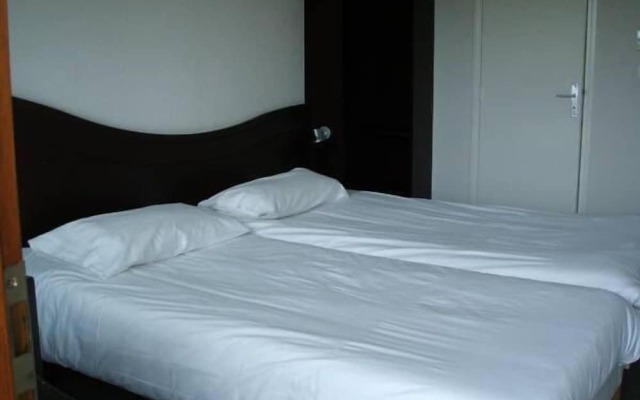 Fasthotel Paris Sud Saint Fargeau