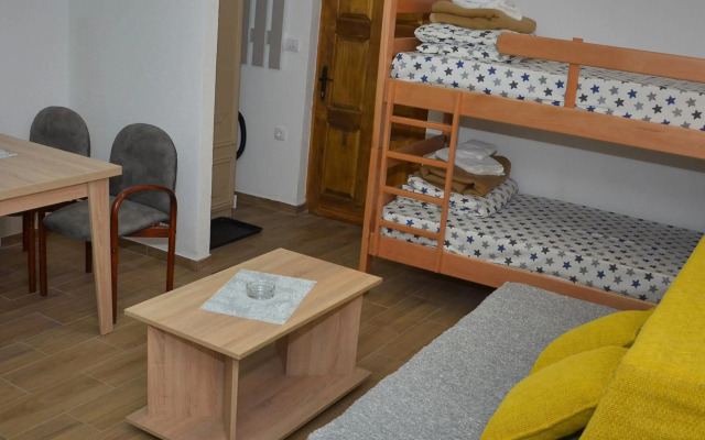 Vikendica Čeperković #3