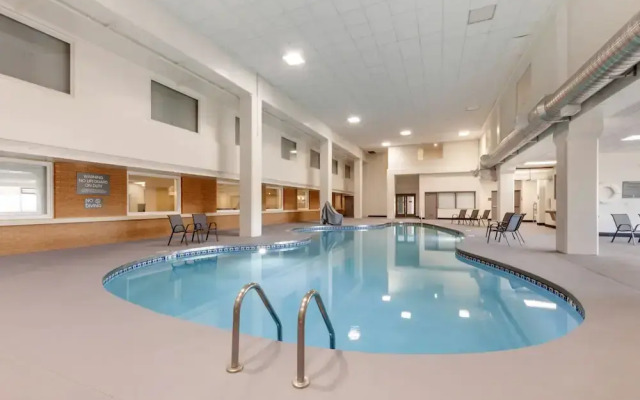 Best Western-Campus Inn