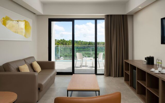 Serenade Punta Cana Beach & Spa Resort - All Inclusive