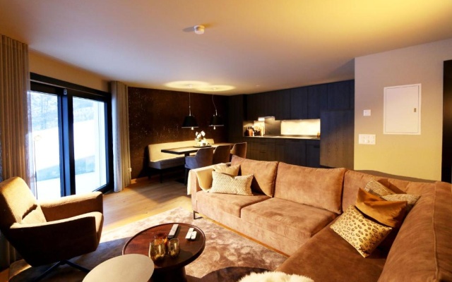 Hollywood 1 - A luxury, comfortable and spacious apartment located directly on the slopes! – Guest Rooms – Saas-Fee