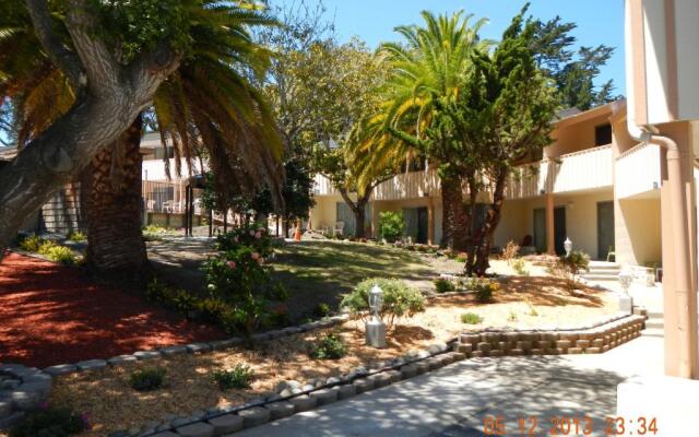 Americas Best Value Presidents Inn on Munras