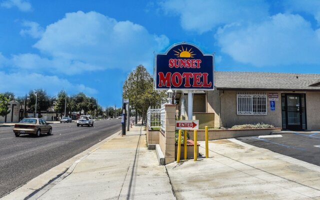 Sunset Motel