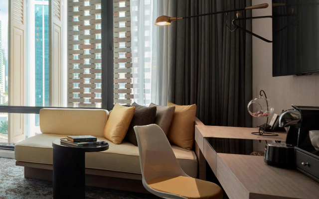 Hotel Stripes Kuala Lumpur, Autograph Collection