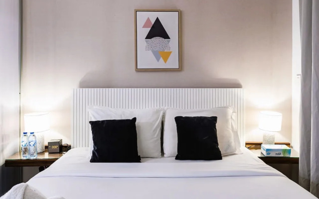 Stylish Studio Apartment-Sparkle Towers