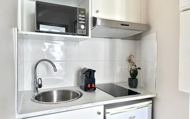B 2065 -  Arc de Triomphe - Appartement familial