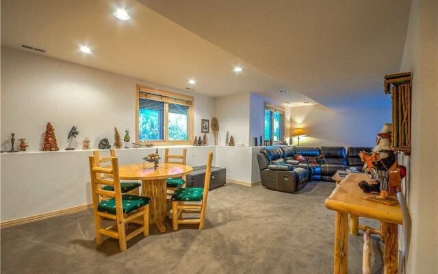 Dromore Chalet