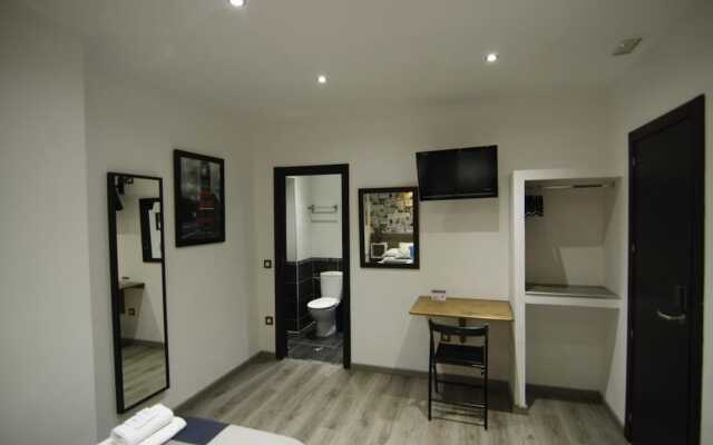 Hostal MH Fuencarral