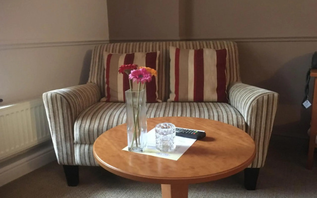 Gomersal Park Hotel