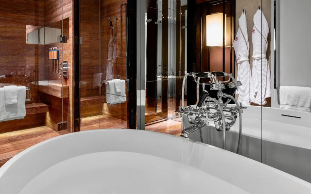 Mandarin Oriental, Guangzhou