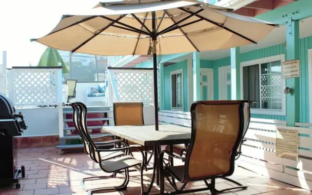 Catalina Beach House