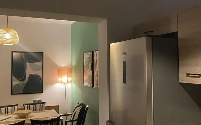 Oasis Garden Apartment