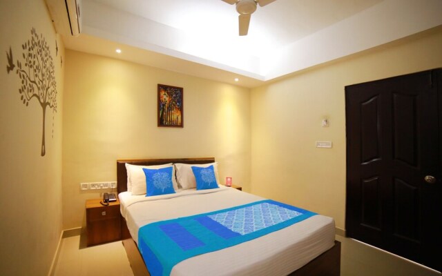 OYO 2300 Hotel The Platinum Inn