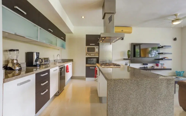El Tigre Ibiza Condos
