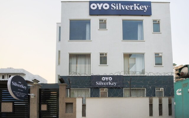 SilverKey Executive Stays 33402 HUDA City Centre