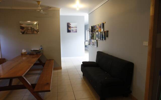 Happytourcairns Sharehouse