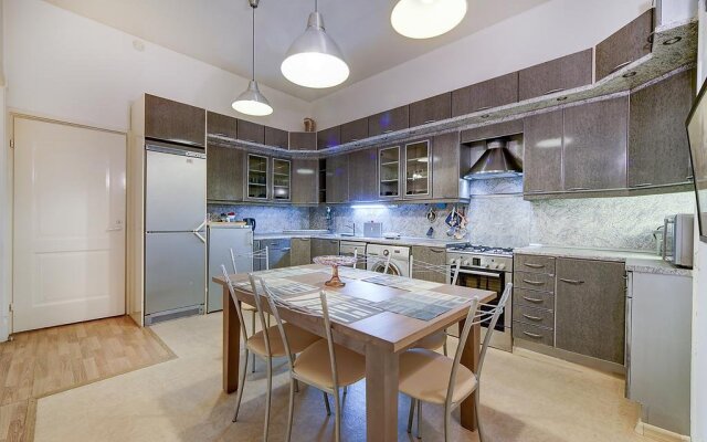 Neva Flats On Marata 34