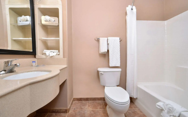 Americas Best Value Inn & Suites San Benito