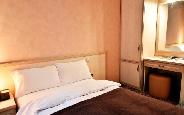 Гостиница «Шарден»