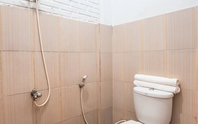 OYO 580 Losmen Cikuda