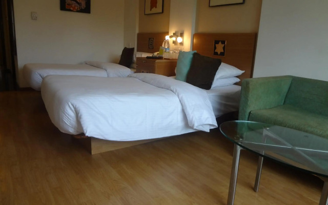 Lemon Tree Hotel, Ahmedabad