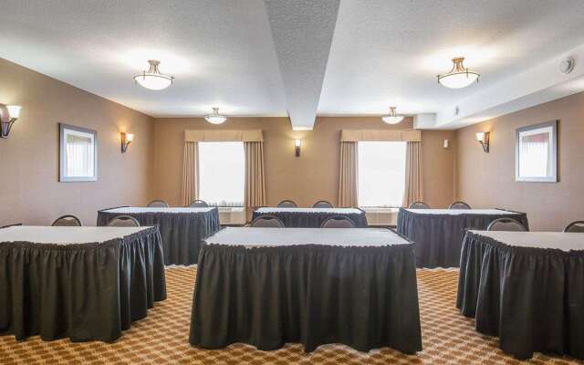 Comfort Inn & Suites