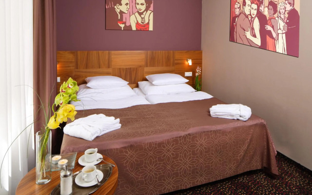 1. Republic Hotel
