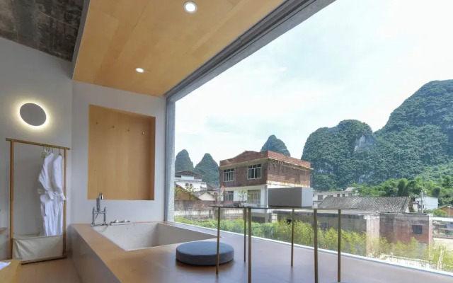Yangshuo Geemu Building House