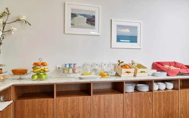 Porto Domus Hotel