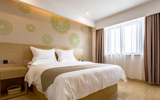 GreenTree Inn Changzhou Zouqu Town Taifu Times Square Zhenzhong Road Express Hotel – Guest Rooms – Changzhou