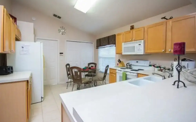 Rafael's Highlands Reserve Vacation Home 3 Bedroom Home by RedAwning