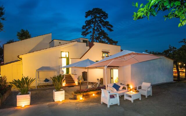 Relais Correale Rooms & Garden
