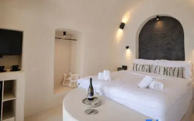 One of One Suites