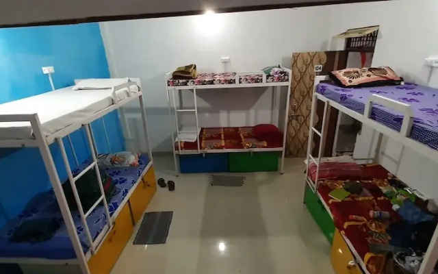 Zigzag Hostel Agra