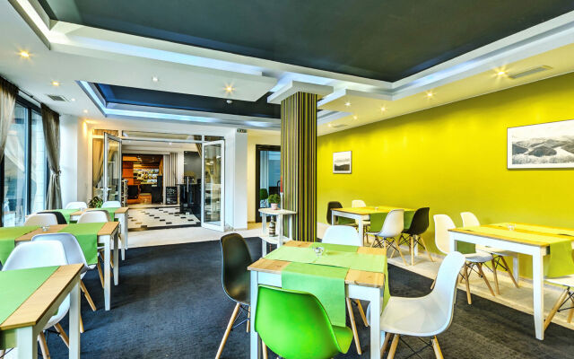 Saint George Palace Bansko Aparthotel